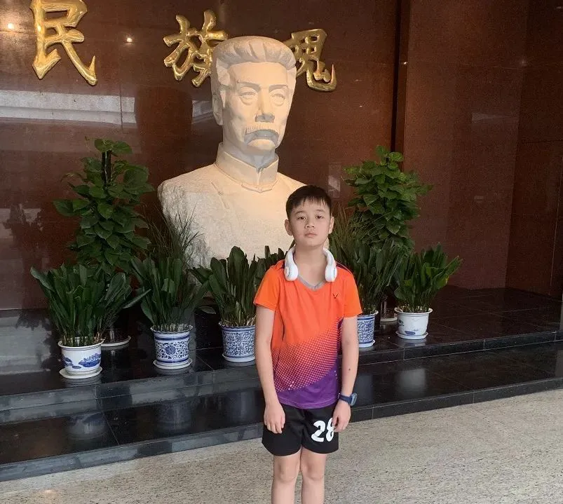 篮球防守训练中如何提高体能和耐力_0
