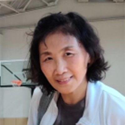 如何在篮球冬令营中加强体能训练?_2